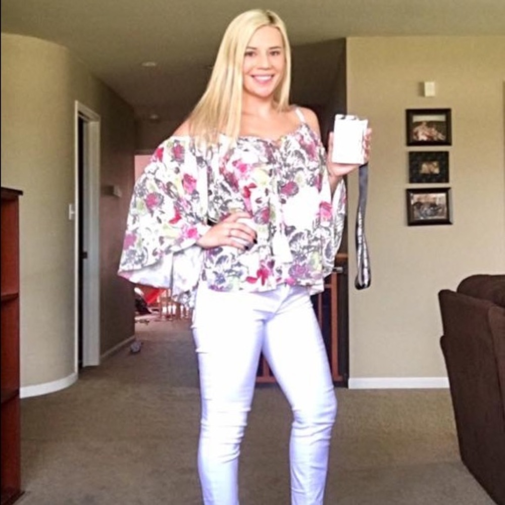 KUT From the Kloth Leonie Prairie Print Top